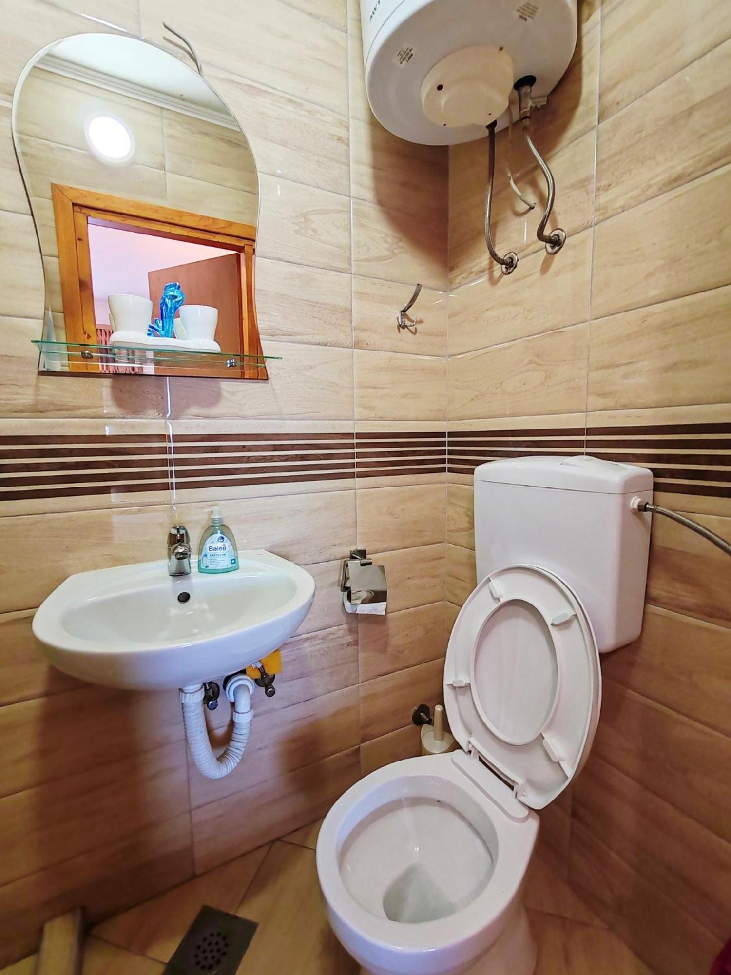 Apartment & Rooms Tempera نيوم المظهر الخارجي الصورة