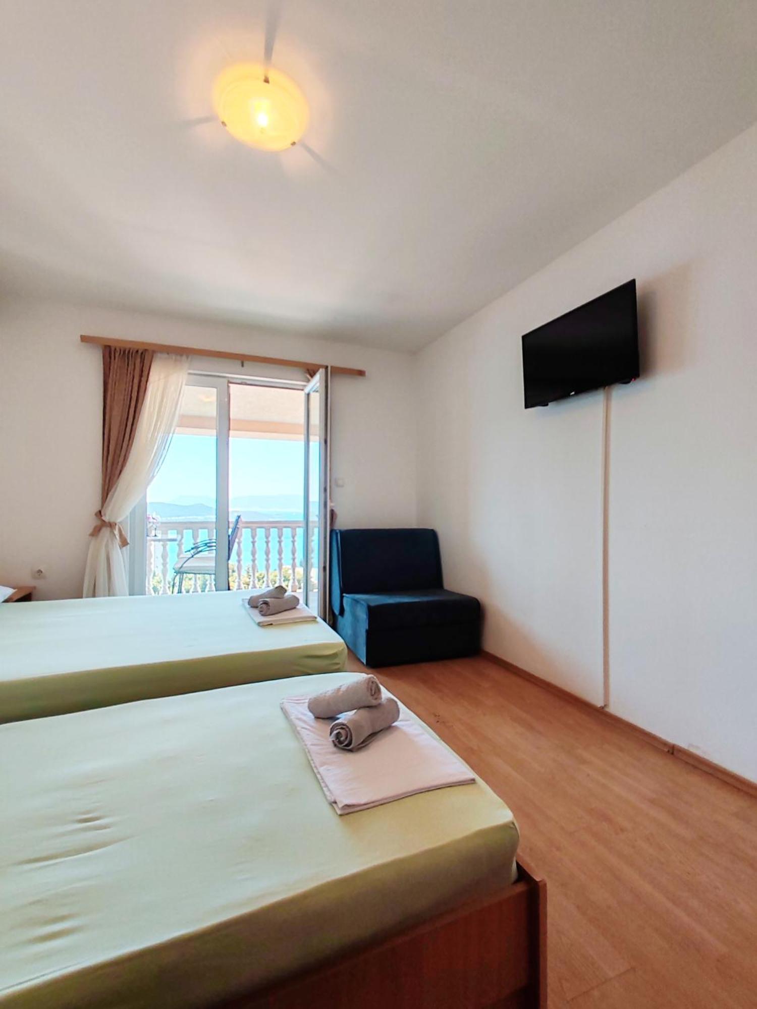 Apartment & Rooms Tempera نيوم المظهر الخارجي الصورة