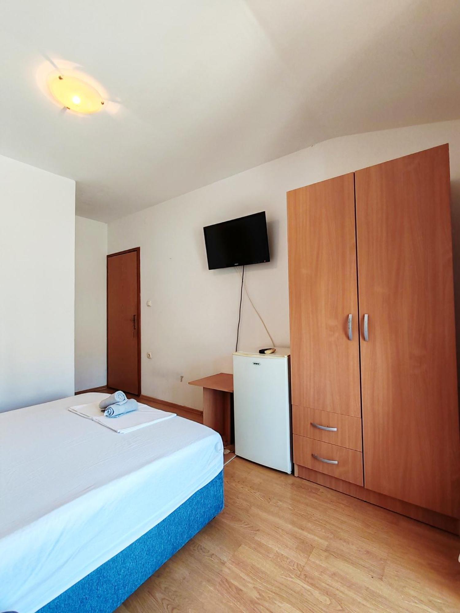 Apartment & Rooms Tempera نيوم الغرفة الصورة
